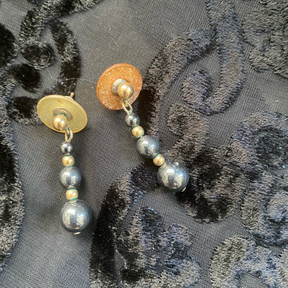 Hematite and gold tone drop earrings
